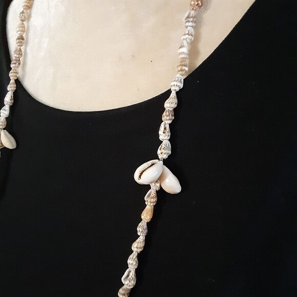 New Hilo Hattie's 34" natural shell necklace beachy cream brown tones - Picture 3 of 4